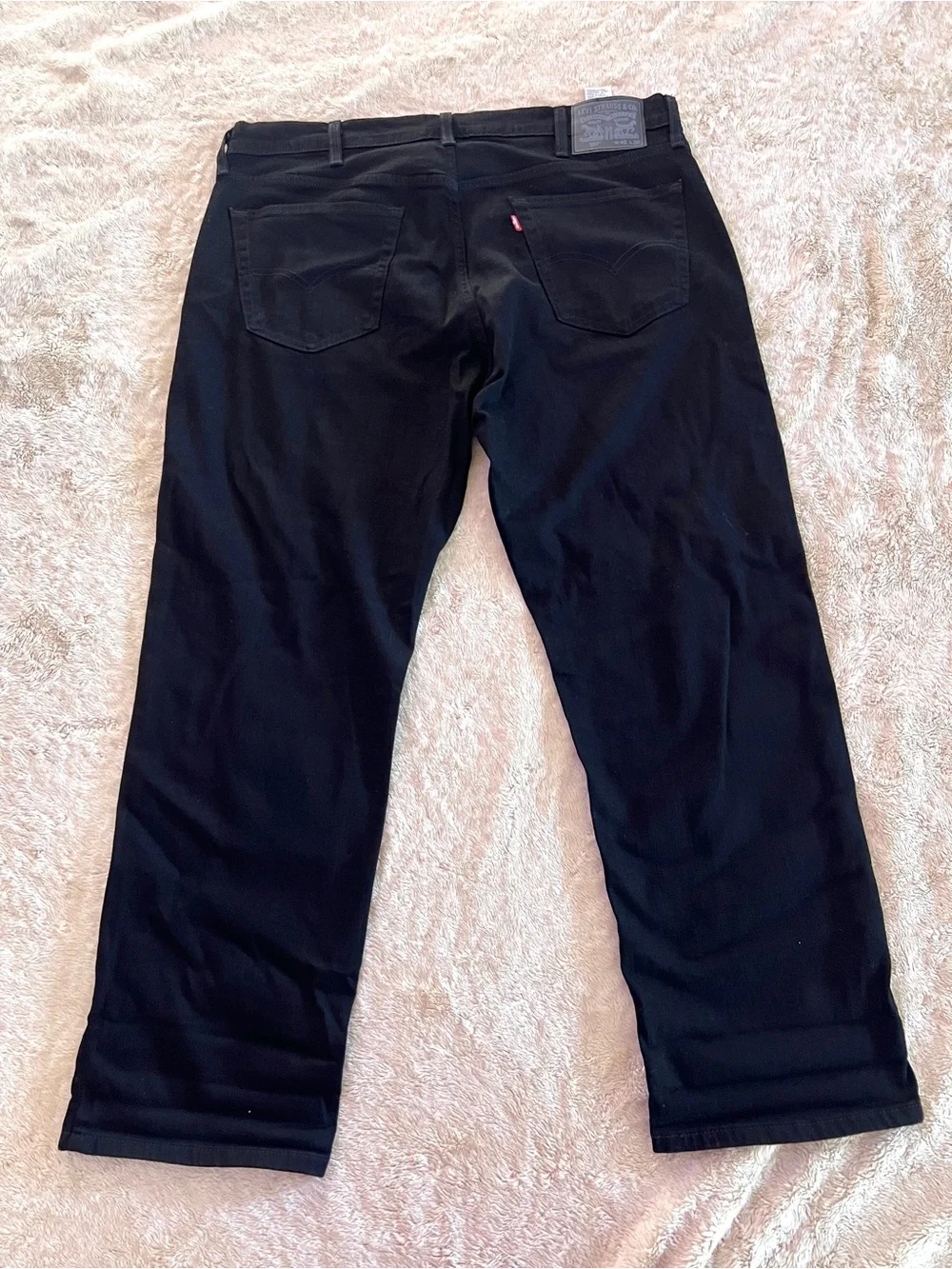 Levis item good